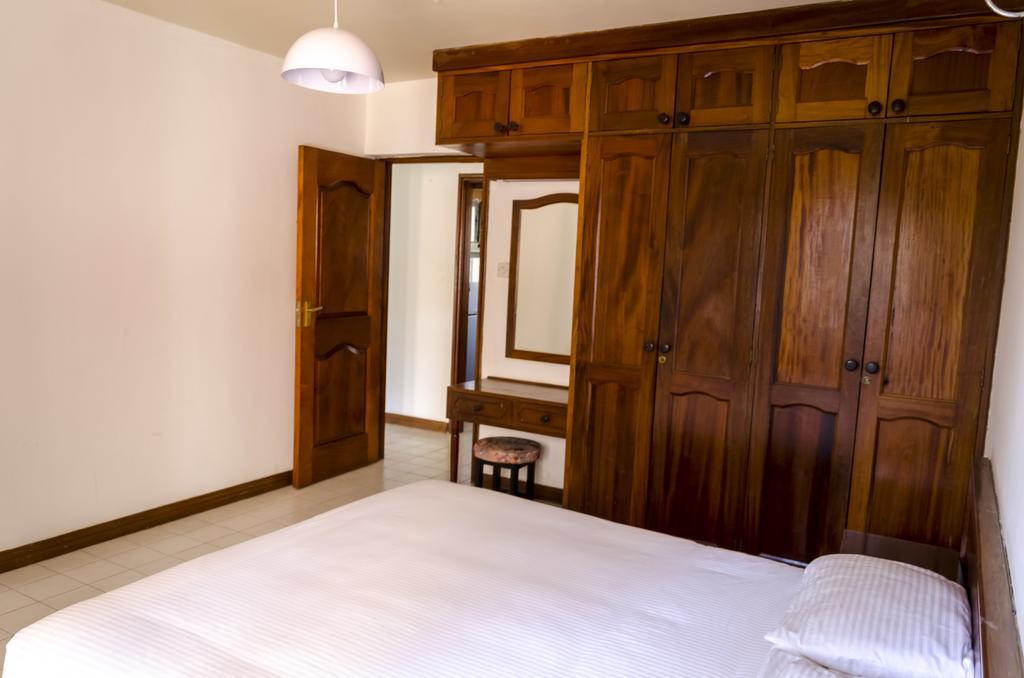Golf Course Apartments Кампала Екстериор снимка
